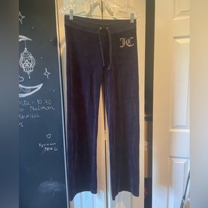 Juicy couture dark blue velvet low rise y2k yoga pants